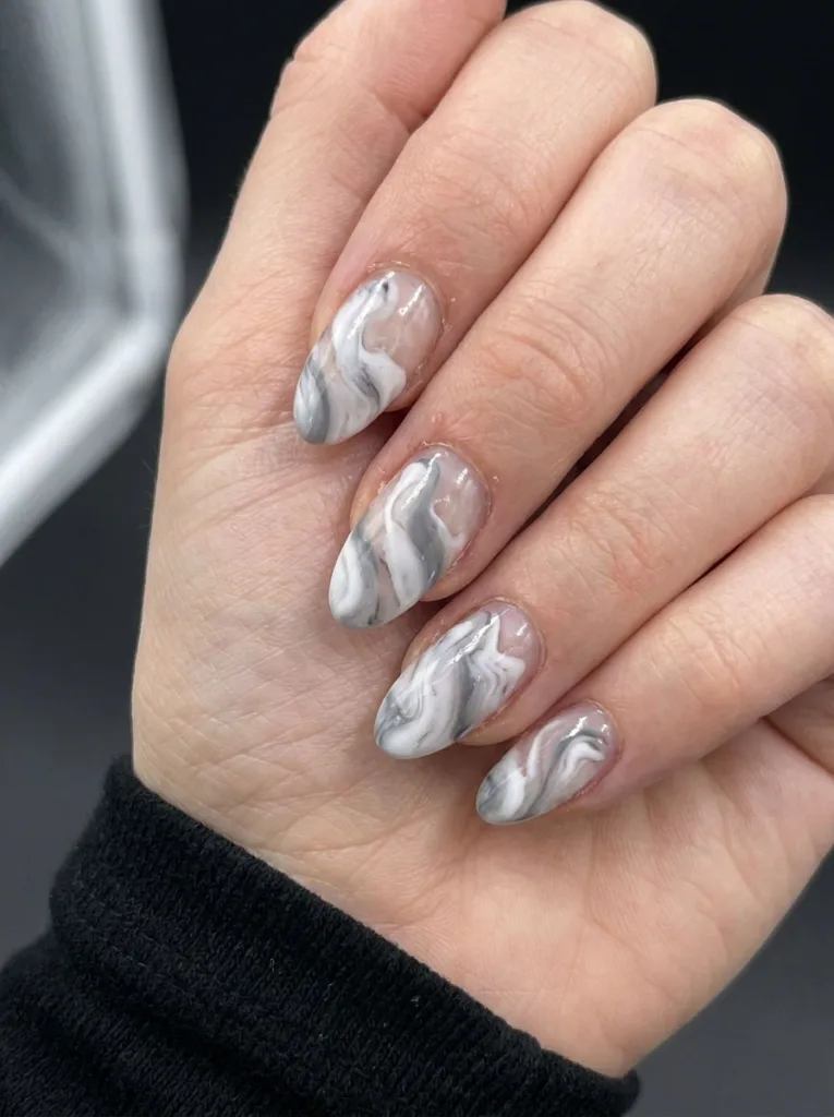 White marble effect nail art design